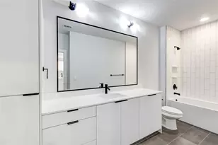 2500 Longview St, Austin, TX 78705 - Photo 22