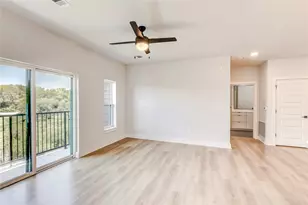 2500 Longview St, Austin, TX 78705 - Photo 4