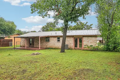 410 Magnolia Street, Bastrop, TX 78602 - Photo 28