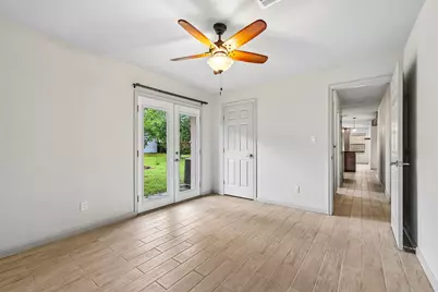 410 Magnolia Street, Bastrop, TX 78602 - Photo 20