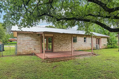 410 Magnolia Street, Bastrop, TX 78602 - Photo 26