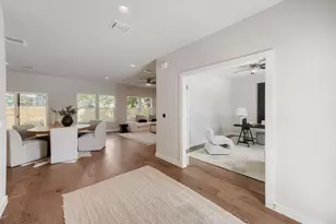 8012 Gault St, Austin, TX 78757 - Photo 14