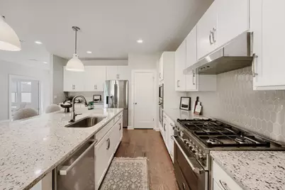 8012 Gault Street, Austin, TX 78757 - Photo 4