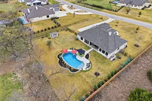 201 Miranda Wy, Georgetown, TX 78633 - Photo 40