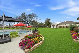 201 Miranda Wy, Georgetown, TX 78633 - Photo 30