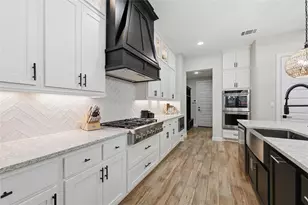 201 Miranda Wy, Georgetown, TX 78633 - Photo 8
