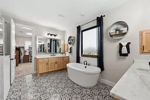 201 Miranda Wy, Georgetown, TX 78633 - Photo 16