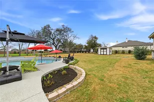 201 Miranda Wy, Georgetown, TX 78633 - Photo 34