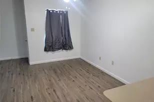 205 2nd Ave, Smithville, TX 78957 - Photo 6