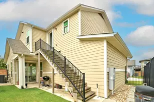 8007 Orizzonte St, Austin, TX 78744 - Photo 28