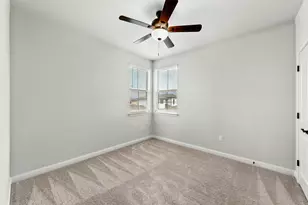 8007 Orizzonte St, Austin, TX 78744 - Photo 22