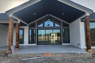 1400 Paxton Ln, Florence, TX 76527 - Photo 12