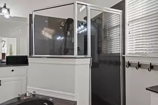 137 Roberts Cir, Georgetown, TX 78633 - Photo 18