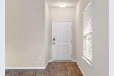 365 Cibolo Creek Drive, Kyle, TX 78640 - Photo 4