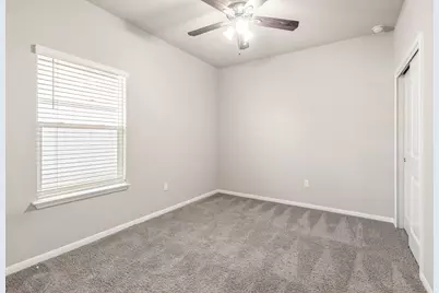 365 Cibolo Creek Drive, Kyle, TX 78640 - Photo 18
