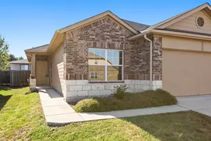365 Cibolo Creek Dr, Kyle, TX 78640 - Photo 2