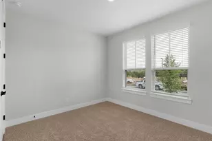 1121 Pansy Trl, Georgetown, TX 78628 - Photo 4