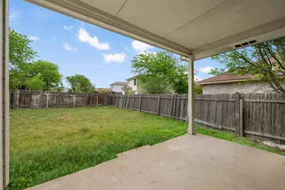 1704 W Pflugerville Parkway, Round Rock, TX 78664 - Photo 32