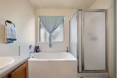 1704 W Pflugerville Parkway, Round Rock, TX 78664 - Photo 26