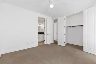 1114 Walton Ln, Austin, TX 78721 - Photo 18