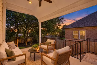 621 Pinnacle View Drive, Georgetown, TX 78628 - Photo 2