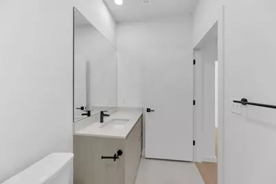 2209 S 1st Street #231, Austin, TX 78704 - Photo 16