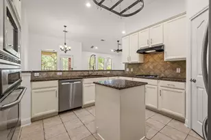 1309 Horseback Hollow, Austin, TX 78732 - Photo 10