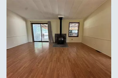 134 Elgin Woods Lane, Elgin, TX 78621 - Photo 30