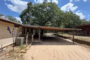 134 Elgin Woods Ln, Elgin, TX 78621 - Photo 24