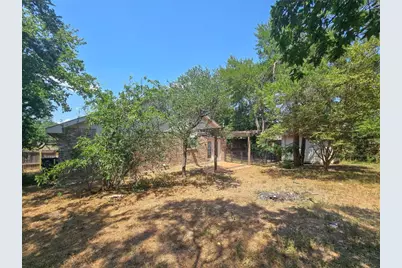 9511 Woodvale Drive, Austin, TX 78729 - Photo 20