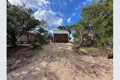417 Prochnow Road, Dripping Springs, TX 78620 - Photo 28