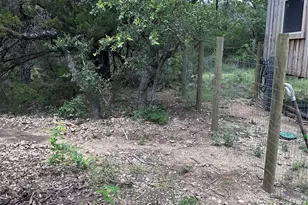 417 Prochnow Rd, Dripping Springs, TX 78620 - Photo 2
