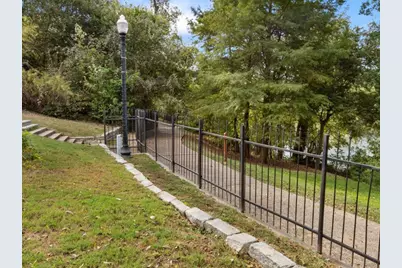 802 Main Street, Bastrop, TX 78602 - Photo 36