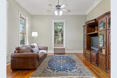 802 Main Street, Bastrop, TX 78602 - Photo 4