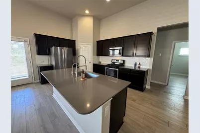 2440 Lobo Landing Cove, Georgetown, TX 78628 - Photo 16