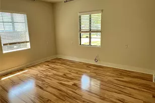 412 W Croslin St, Austin, TX 78752 - Photo 6