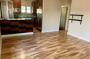 412 W Croslin St, Austin, TX 78752 - Photo 2