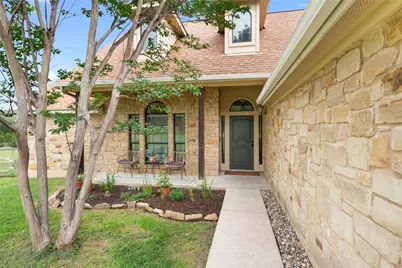 10102 Twin Lake Loop, Dripping Springs, TX 78620 - Photo 2