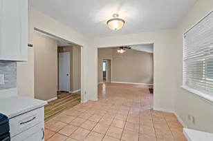 1809 Golden Pheasant Dr, Austin, TX 78758 - Photo 6