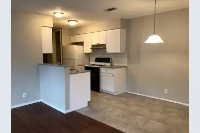 2108 SE Donahue Lane #A, Austin, TX 78744 - Photo 4