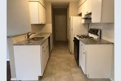 2108 SE Donahue Lane #A, Austin, TX 78744 - Photo 2