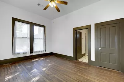 304 Olive Street, Smithville, TX 78957 - Photo 20