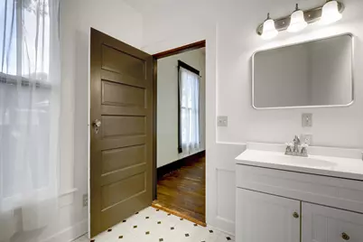 304 Olive Street, Smithville, TX 78957 - Photo 18