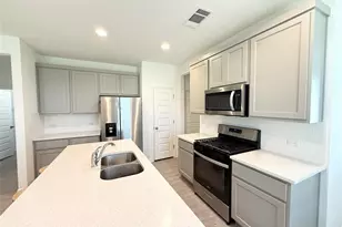 12006 Curlin Cv, Buda, TX 78610 - Photo 4