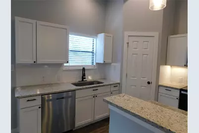 207 Laurel Lane, Spicewood, TX 78669 - Photo 6