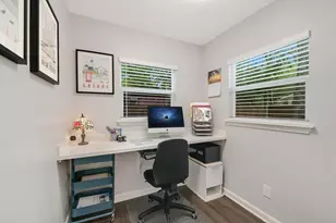 6809 Hanover Ln, Austin, TX 78723 - Photo 14