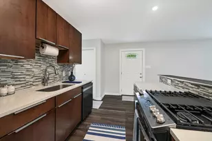 6809 Hanover Ln, Austin, TX 78723 - Photo 4
