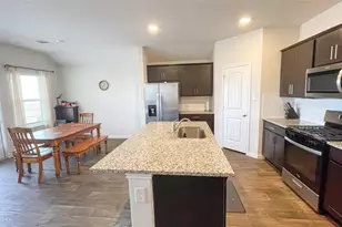 156 Medinah Ln, San Marcos, TX 78666 - Photo 8