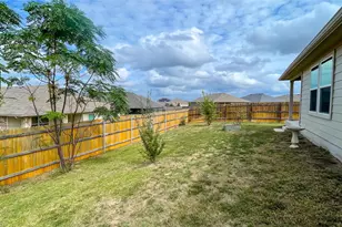 156 Medinah Ln, San Marcos, TX 78666 - Photo 24