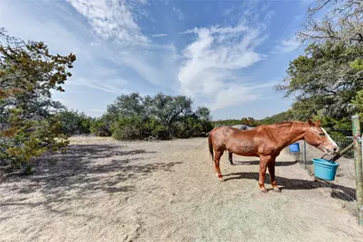 109 Vista Oaks Drive, Dripping Springs, TX 78620 - Photo 34